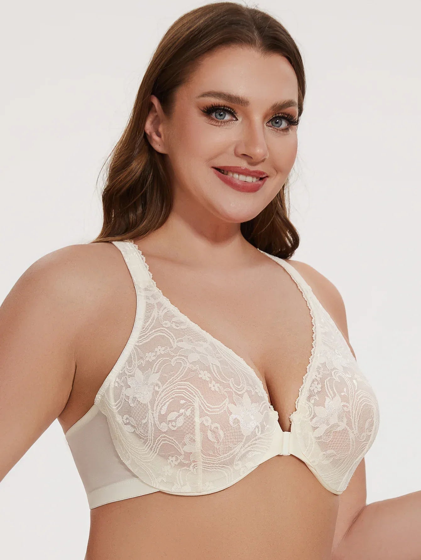 Lace Elegance Front-Close Underwire Bra | KChill - K Chill Collections